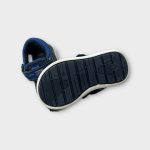 Nyitott kisfiú cipő - 21