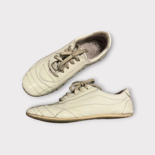 Fehér lakkbőr cipő - 35