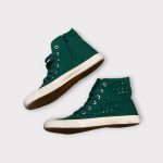 Szegecselt magasszárú tornacipő - 35