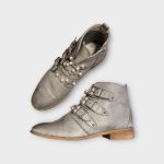 Gyöngyös női bőrcipő - 39