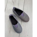 Reserved kislány vászoncipő - 29