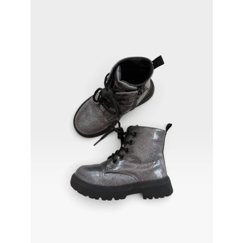 Nelli Blu bélelt bakancs - 28