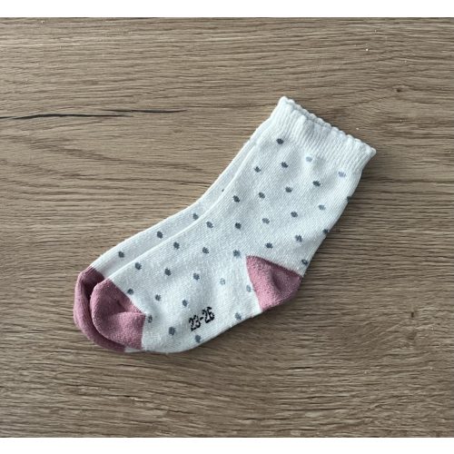 Pöttyös kislány zokni -.23-26