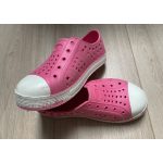 Rózsaszín kislány strand cipő - 31