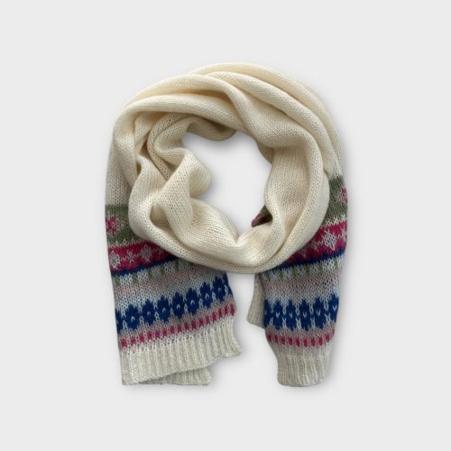 Boden kötött női sál