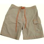 Feliratos drapp short (140)