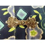 Díszkapcsos, virágos kék szoknya (158)