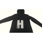 Kapucnis fekete kezeslábas (152-158)