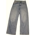 Bő szárú világoskék farmer (140)