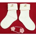 Hímzett virágos ekrü zokni (23-26)