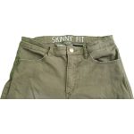 Szaggatott keki nadrág (158)